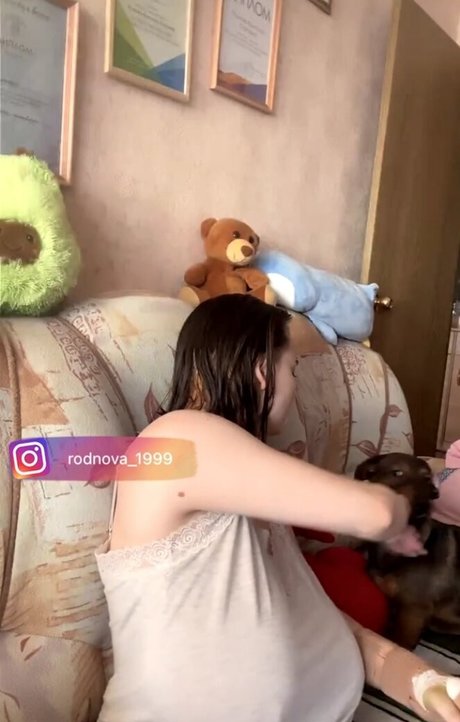 Regina Rodnova star érotique galeries