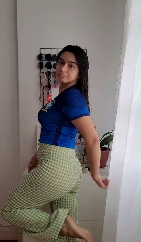 Bella Barp actrice sexy photo