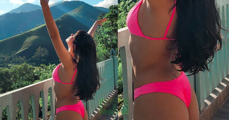 Bella Barp modèle sympa photo