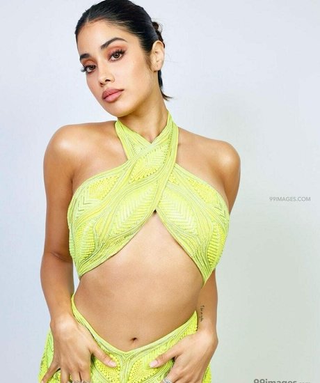 Janhvi Kapoor star du porno en haute qualité galerie