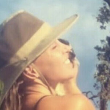 Mary Angela Barron étoile exclusive des photos