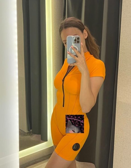 Mettaass star du porno chaud photos