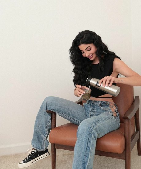 Elwa Saleh étoile de haute qualité galeries