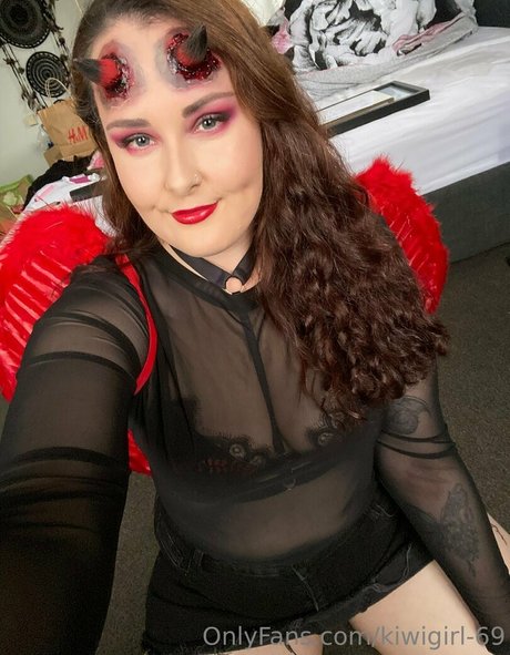 kiwigirl 69 xxx star du porno archive
