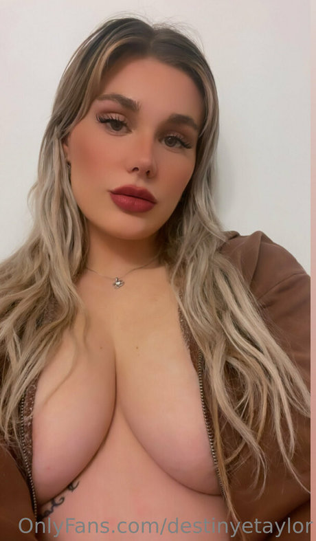 destinyetaylor top star photo