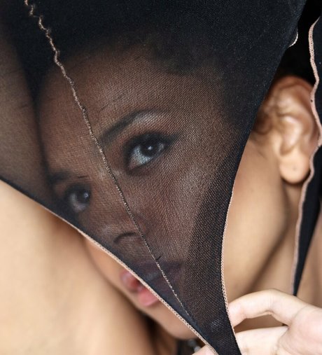 Djouliet Amara xxx star du porno galerie