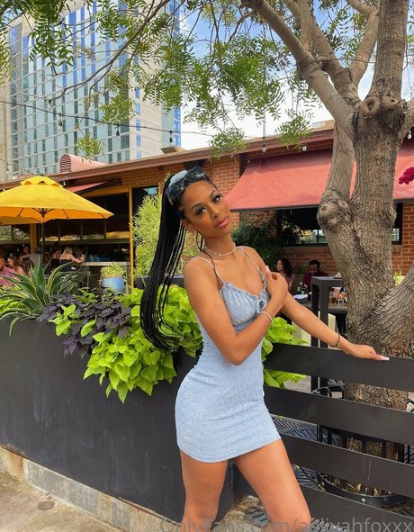 aaliyahfoxxx actrice hd des photos