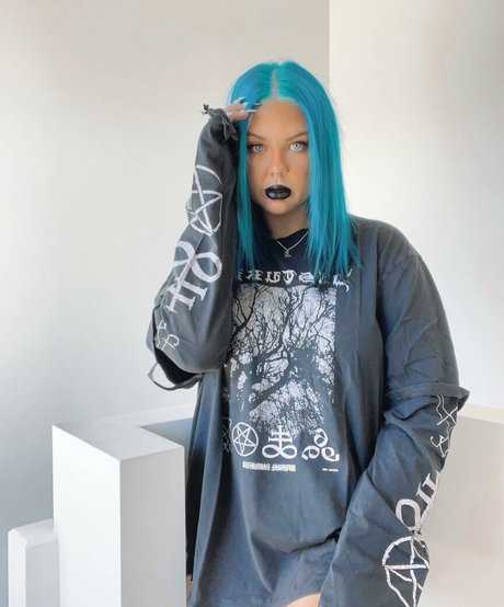 _laurenbrianna étoile de l'art galeries