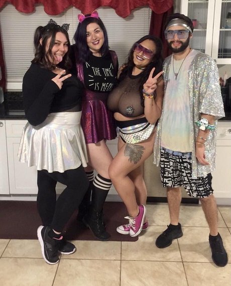 Marissa J modèle gratuit galeries