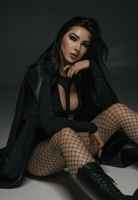 cassie swallows star du porno img