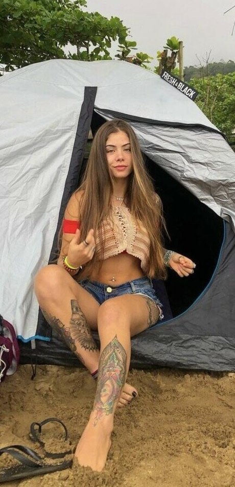 tricherie onlyfans assez nue photo