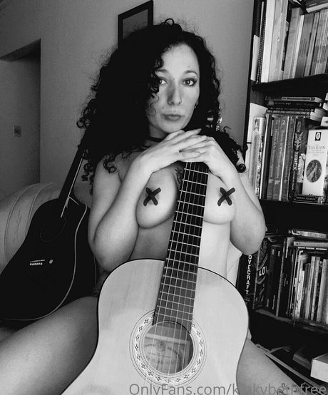 urgoddesspandora modèle gratuit photo