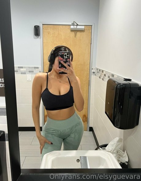 elsyguevara jolie étoile images