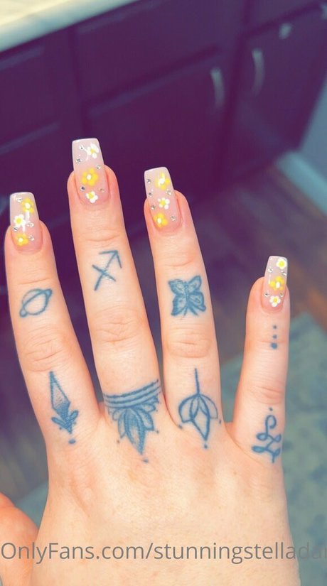 stunningstelladaniels modèles nus photo