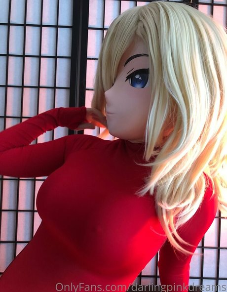 visage blond uniquementfans top sympa photos