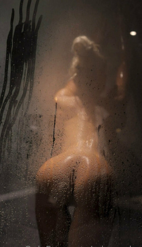 méga fans uniquement jolie xxx galerie