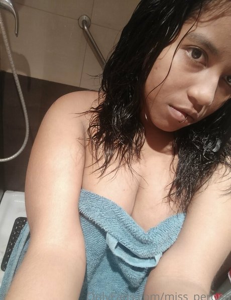 latina solo onlyfans sexy érotique img