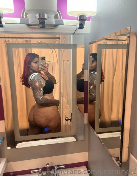 unamilfy22 meilleur modèle img