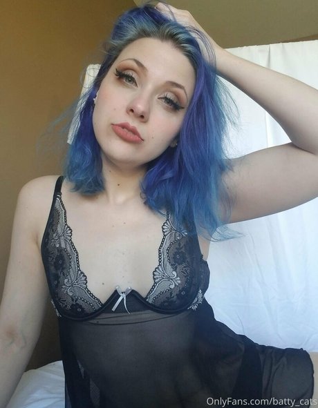 trio à gros seins onlyfans art gratuit img