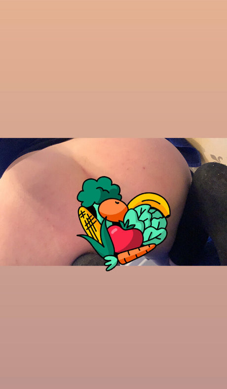 rousse aux gros seins onlyfans pornographique hd image