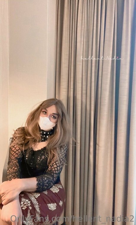 hellent nadia2 xxx star du porno galeries