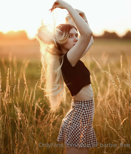 your lil barbie free modèle de sexe galerie