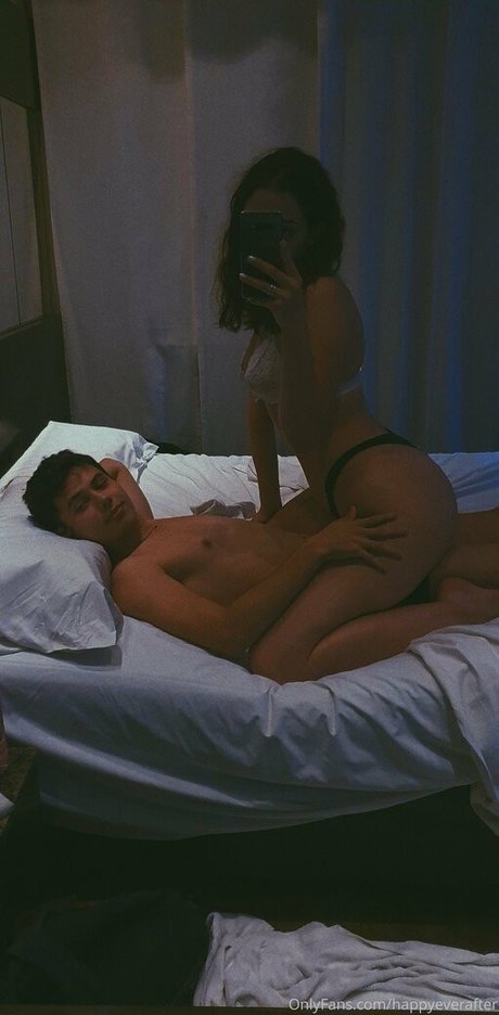 happyeverafter sexe star photos