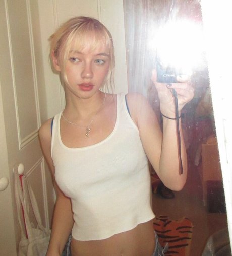 femmes au foyer uniquementfans joli art photos