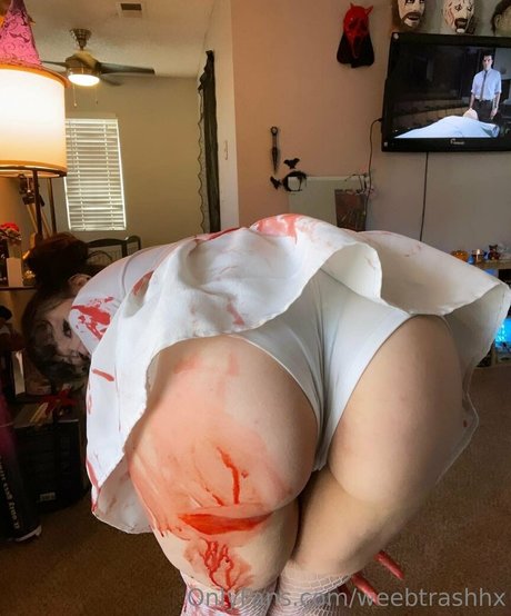 weebtrashhx belle actrice image