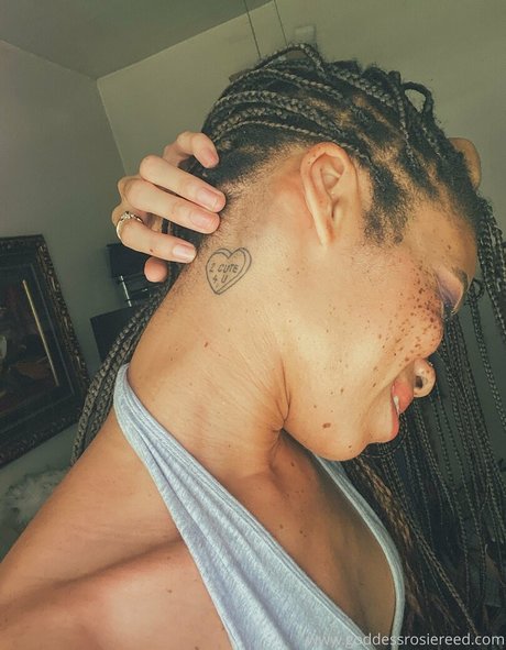 goddessrosiereed étoile sexy galeries