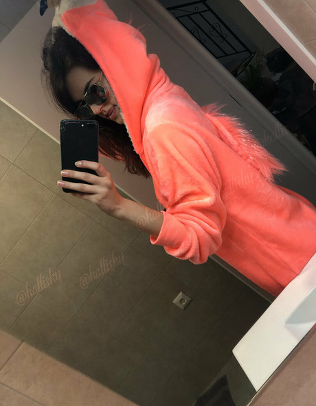 kalliskyfree modèles nus collection