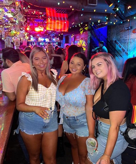 fans masculins asiatiques uniquement adulte érotique galerie