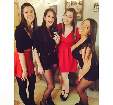 fans dia uniquement art archive