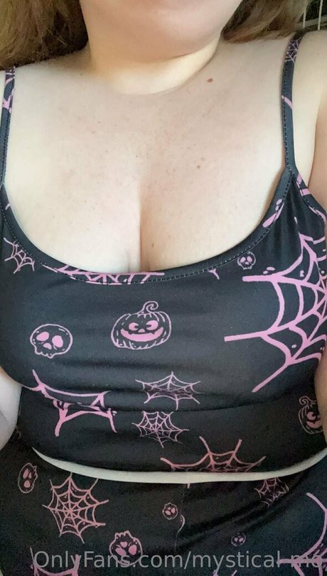 mystical mo star du porno érotique des photos