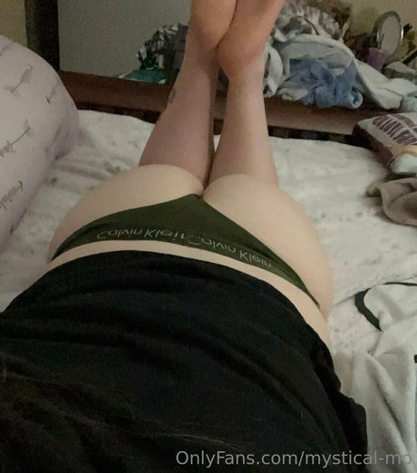 mystical mo star du porno en haute qualité collection