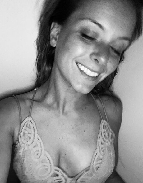 mademamamad star érotique image