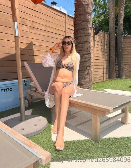 danagorgeus modèle sexy collection