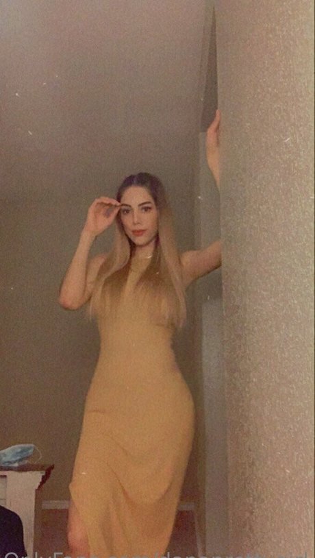 danagorgeus étoile sexy photos