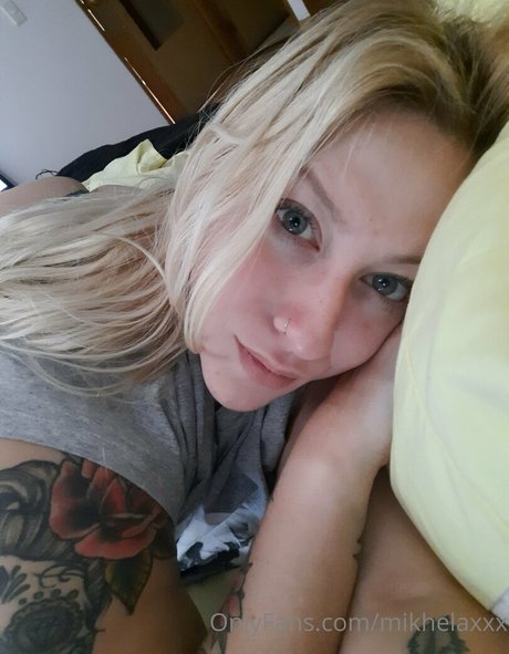 fellation transexuelle onlyfans porno de haute qualité archive