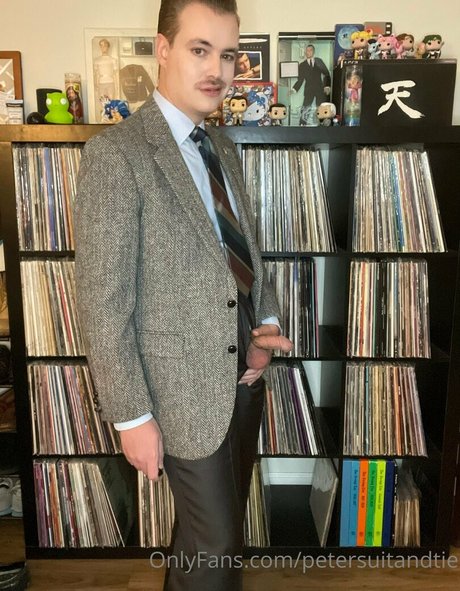 petersuitandtie sexe star du porno archive