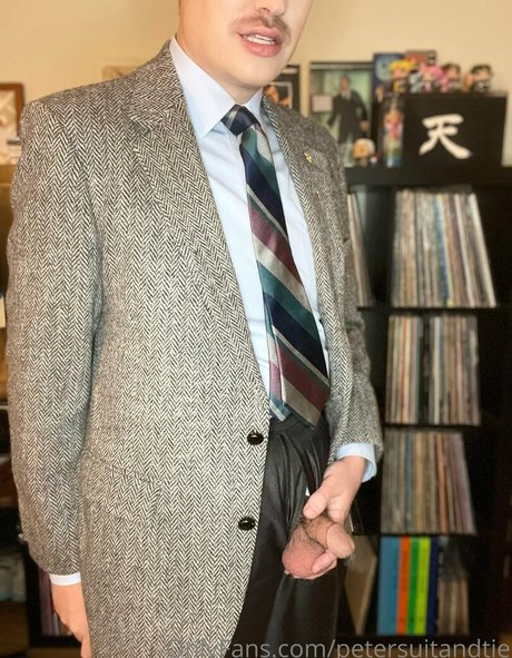 petersuitandtie étoile sexy images