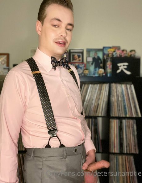 petersuitandtie actrice xxx photos