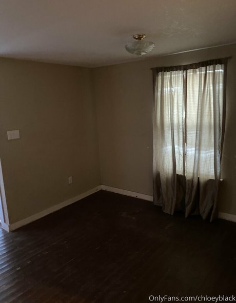 chloeyblack sexe star image