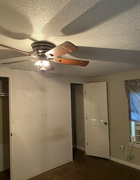 fans de gros seins asiatiques uniquement art galerie