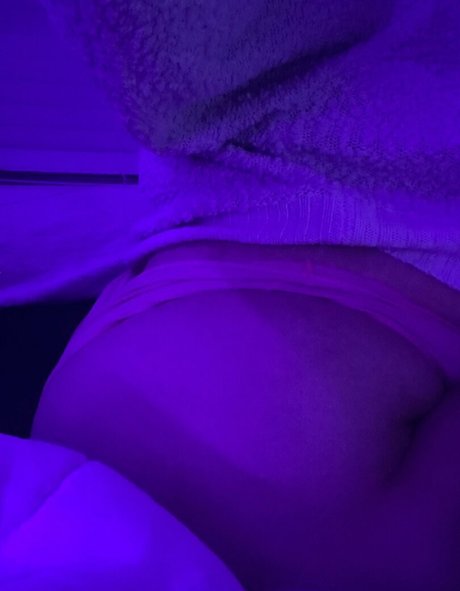 twink nu onlyfans gratuit xxx image