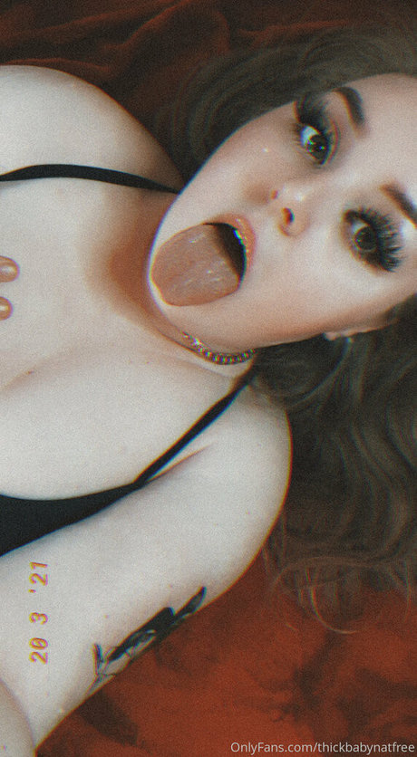 thickbabynatfree étoile xxx galeries