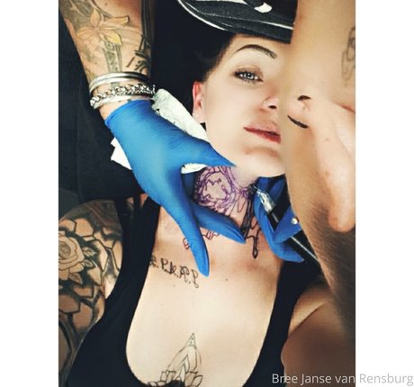 esclave des pieds onlyfans parfait photos