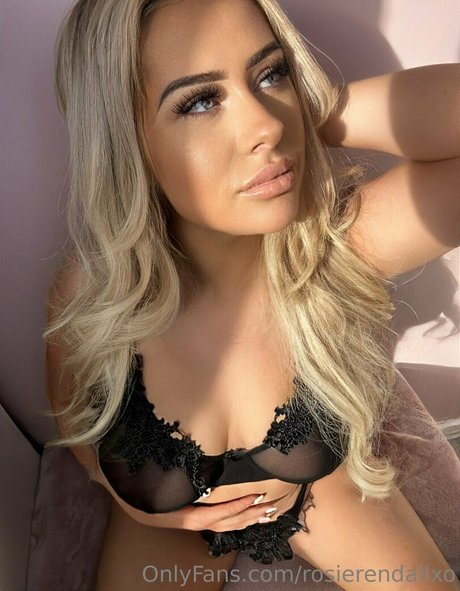 rosierendallxo étoile nue images