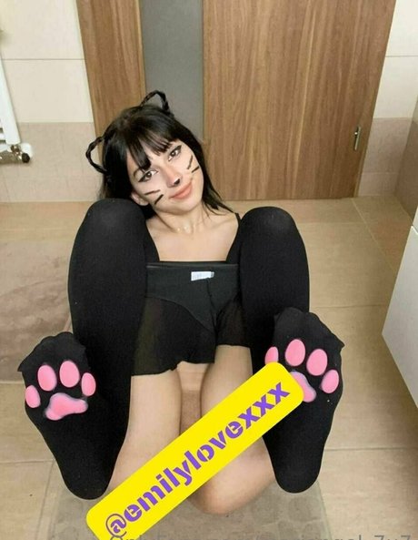 filles célèbres onlyfans beau nu des photos