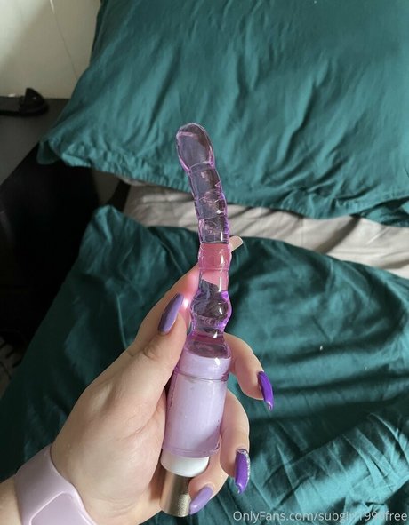 subgirl1990free actrice xxx photos